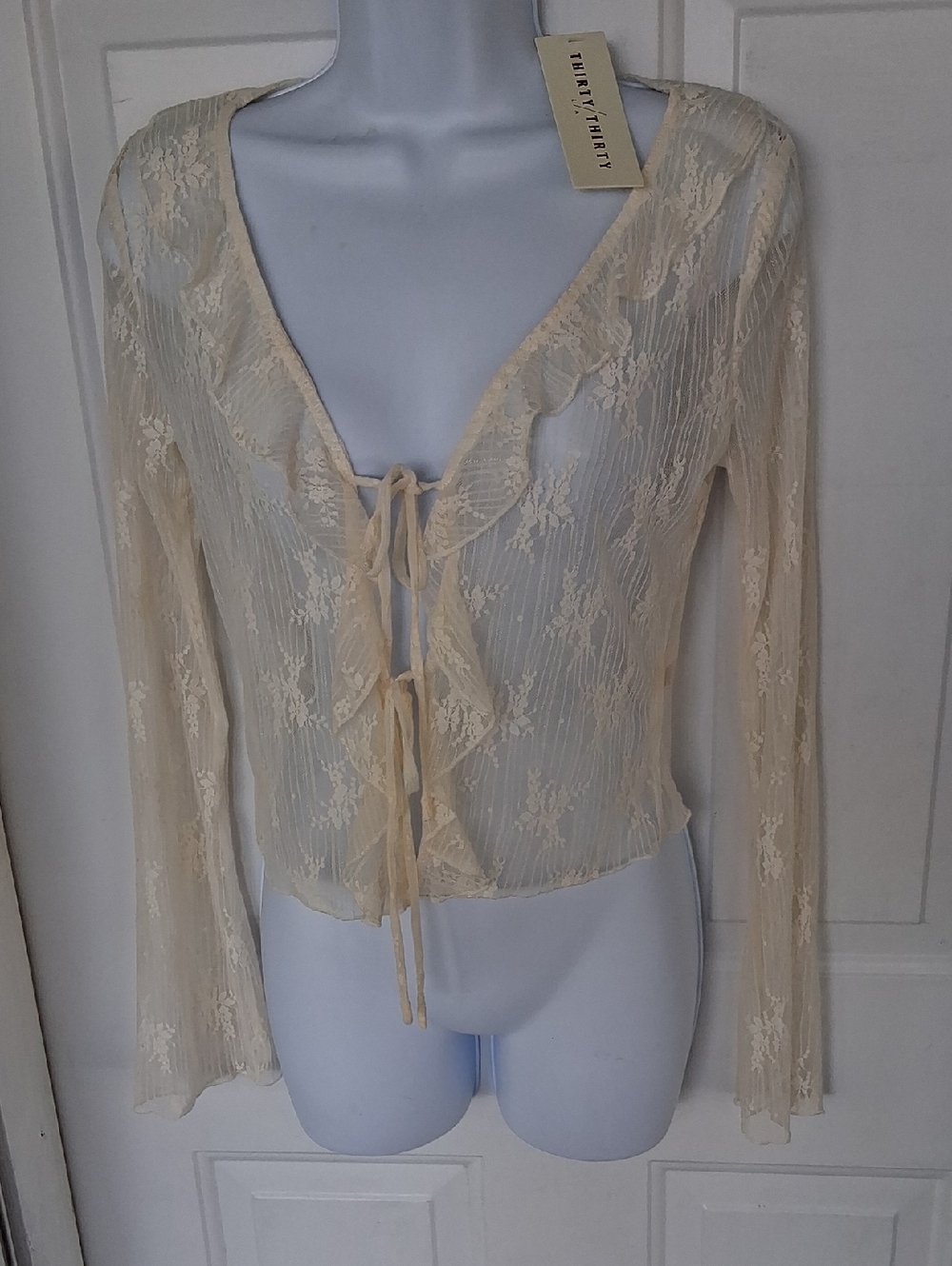 Thirty Thirty Cream Lace Bell Sleeve Tie-Front Blouse - Women's
